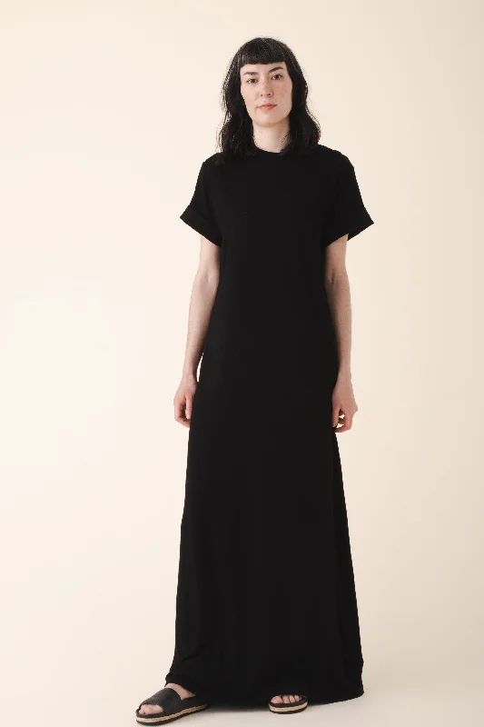 Market Dress - Long in Black